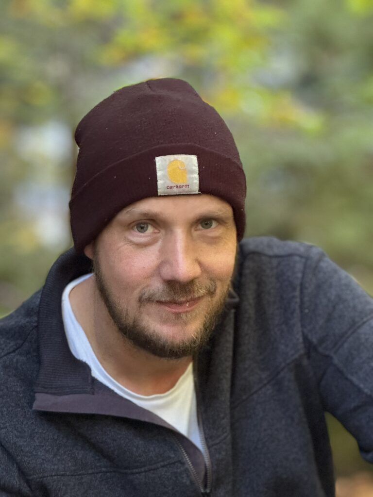Matthias Multhaupt von der Gartenbeet-Kiste und SH Gartenservice GbR